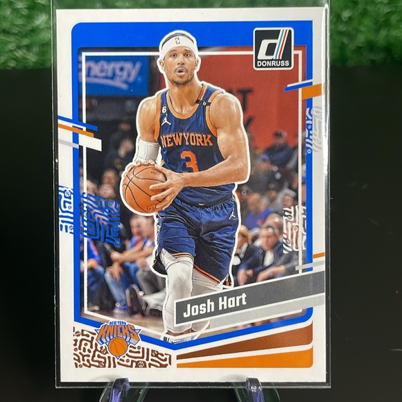 Panini Lot of 10 NEW YORK KNICKS Basketball 🏀 Trading Cards - Picture 8 of 10